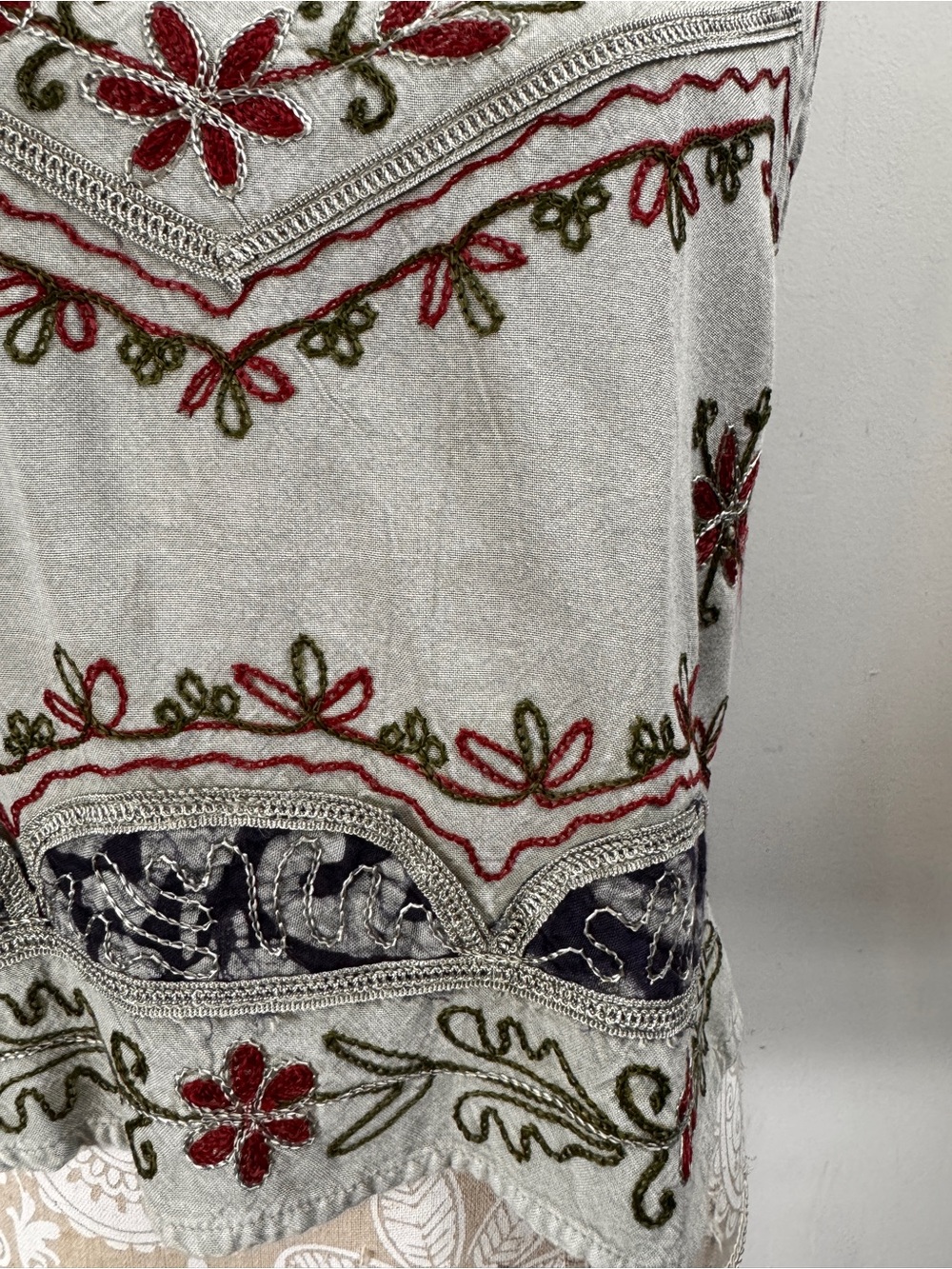 Embroidered Tank Top Size S/M Tie Back Hippie Festival Fairycore Grunge Earthy - Picture 5 of 6